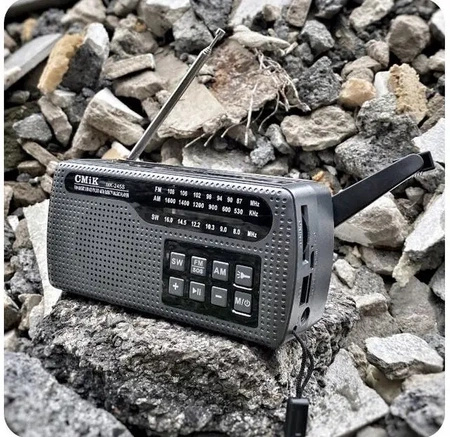 RADIO NA DYNAMO KORBKĘ SOLARNE POWERBANK LATARKA